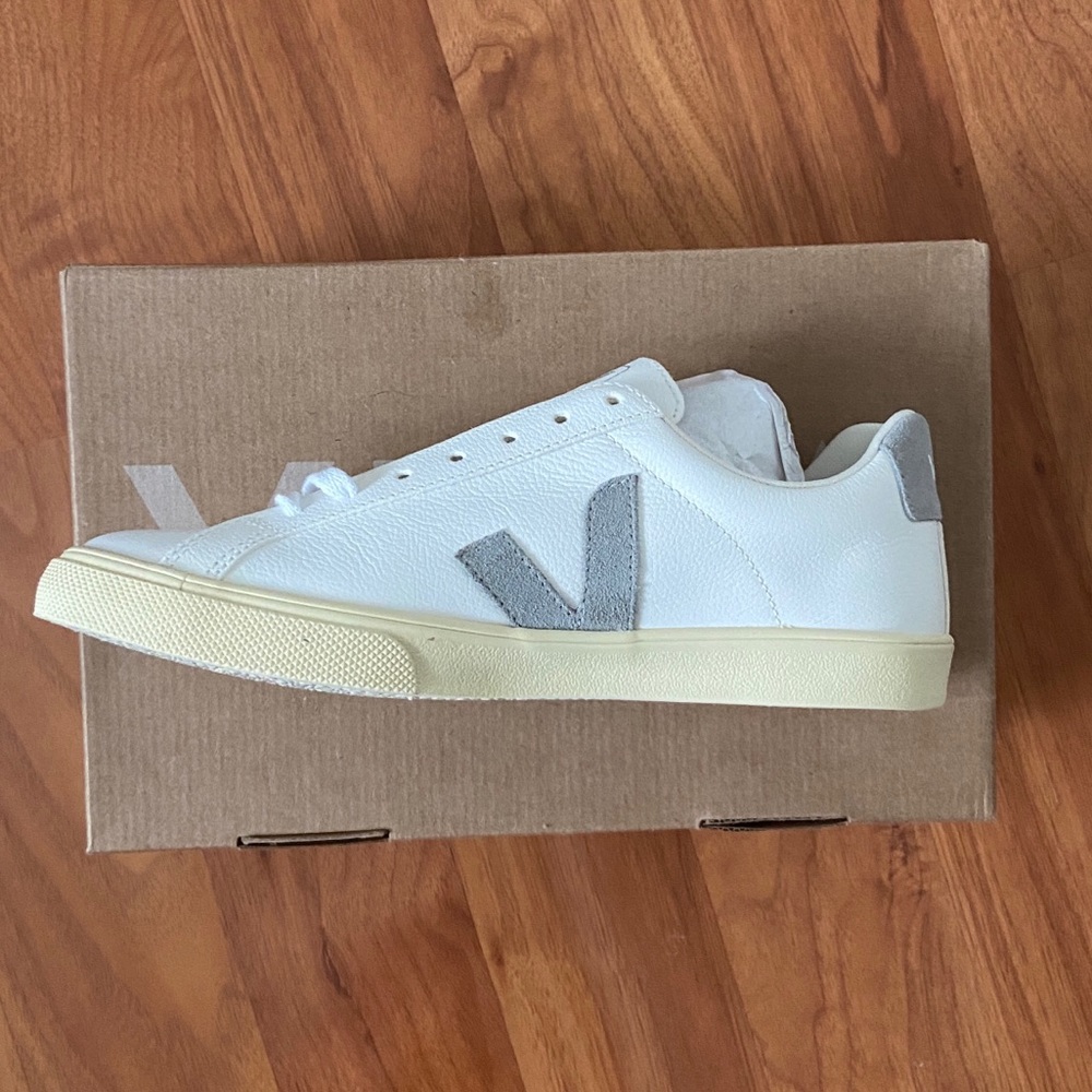 Esplar Veja Sneakers